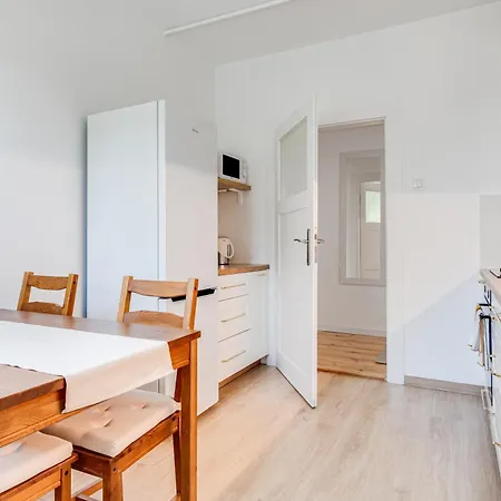 Partyzantów 31 By Homeprime Breslavia